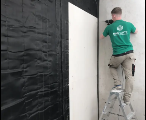 СТЕНА БЕСКАРКАСНЫЙ