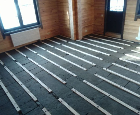 Пол на лагах