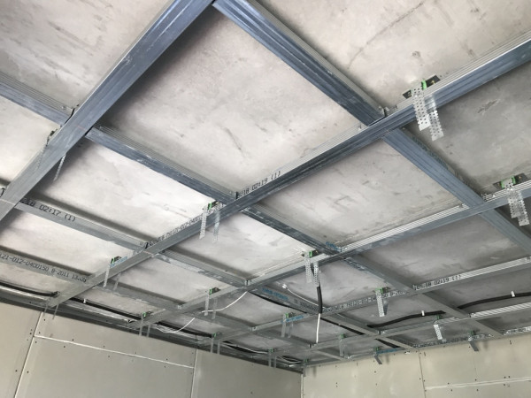 ФОТОГАЛЕРЕЯ ЗВУКОИЗОЛЯЦИЯ ПОТОЛКА