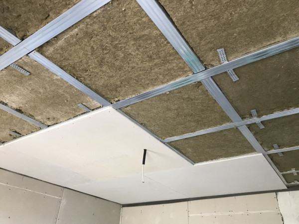 ФОТОГАЛЕРЕЯ ЗВУКОИЗОЛЯЦИЯ ПОТОЛКА