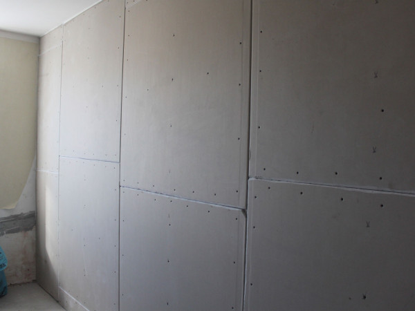 Фотогалерея решения Базовая шумоизоляция стены