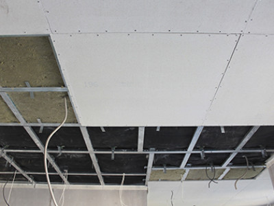 Фотографии с объекта УСИЛЕННАЯ ЗВУКОИЗОЛЯЦИЯ ПОТОЛКА