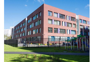 ШКОЛА №9, УЛ. НОВАТОРОВ 16